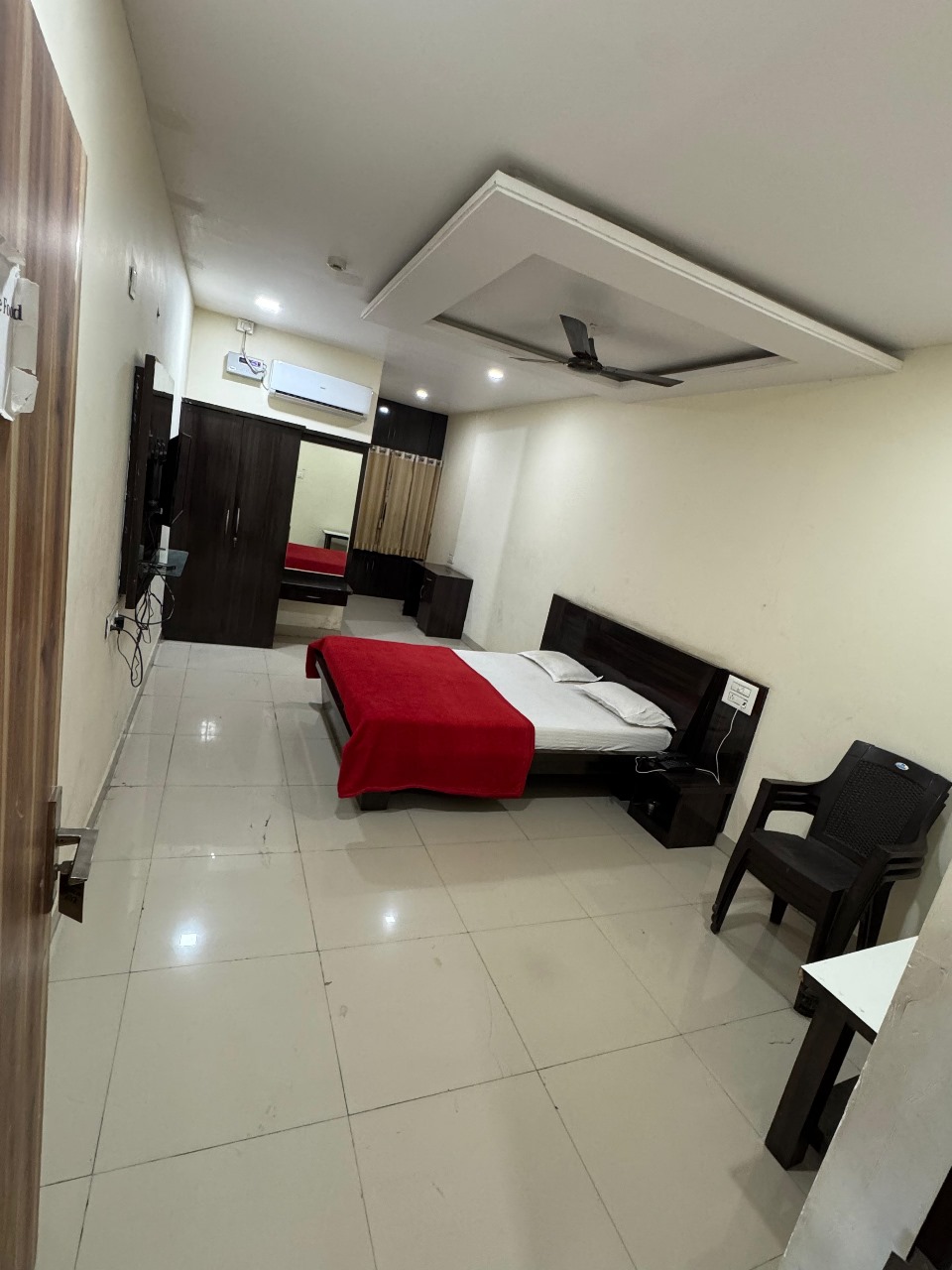 WhatsApp Image 2026-01-05 at 4.08.52 PM